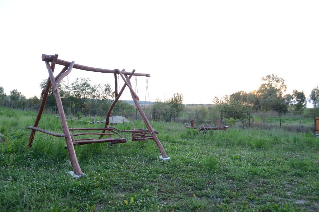 Ersa Panzio Otel Bisericani  Dış mekan fotoğraf