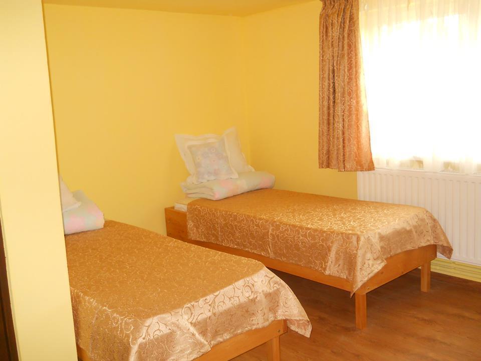 Ersa Panzio Otel Bisericani  Dış mekan fotoğraf
